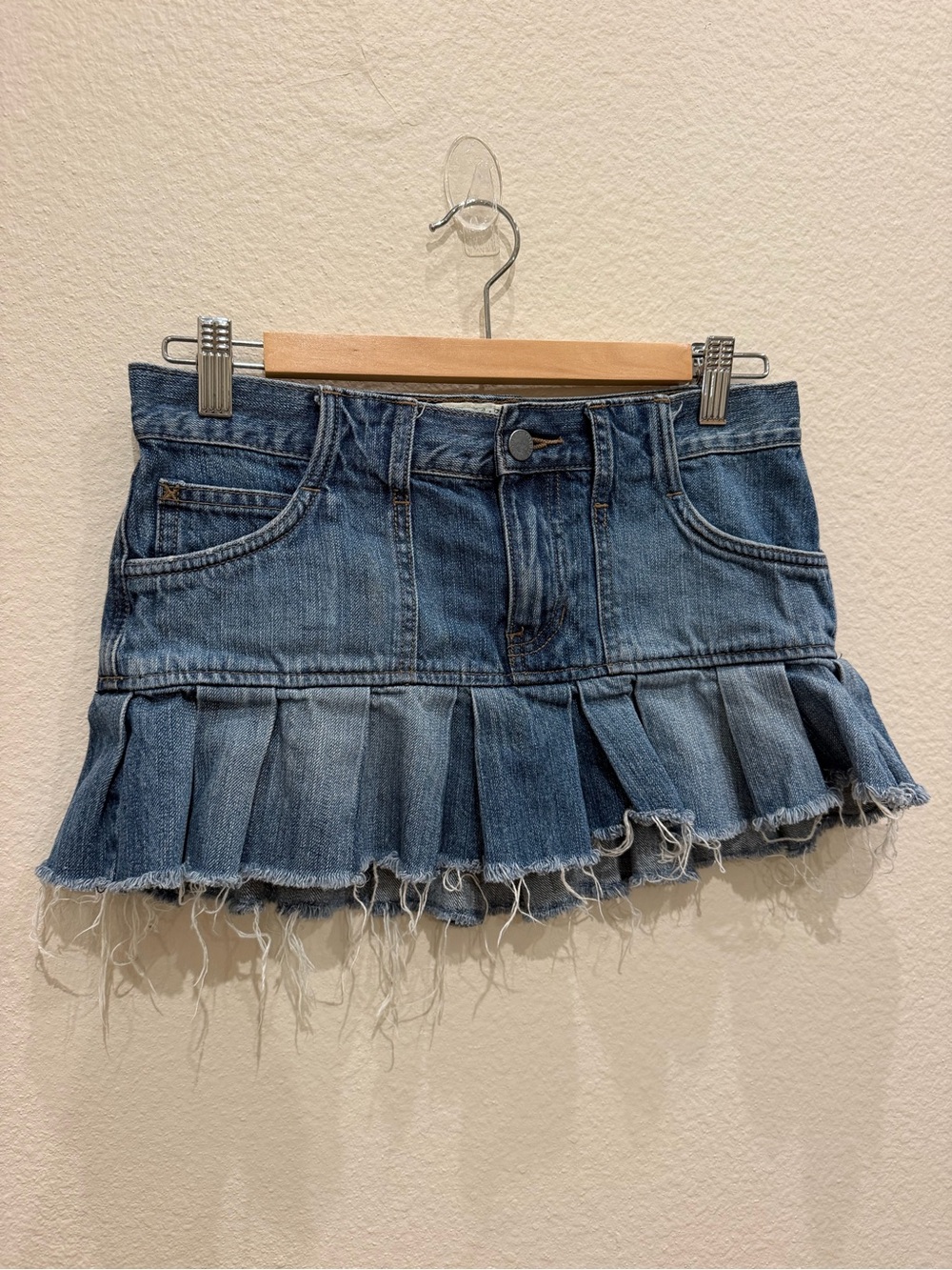Vintage Y2K Abercrombie & Fitch Pleat Front Denim Mini Skirt
